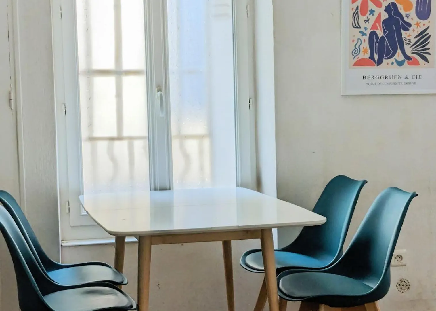 Cozy Apartment Intramuros Near The Station Avignon