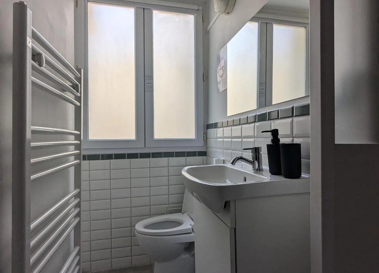 Cozy Apartment Intramuros Near The Station Avignon France