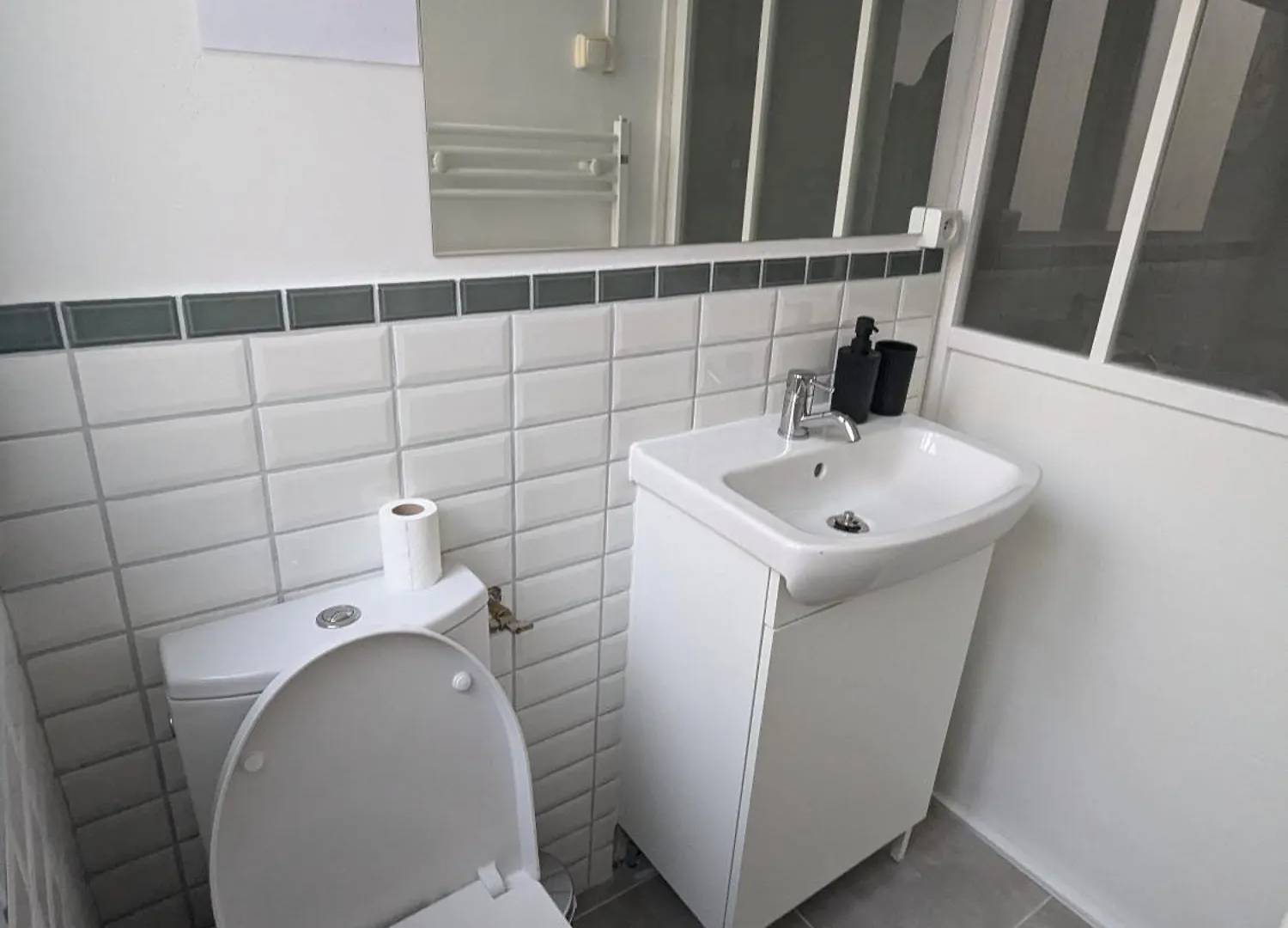 Cozy Apartment Intramuros Near The Station Avignon 0*,  France