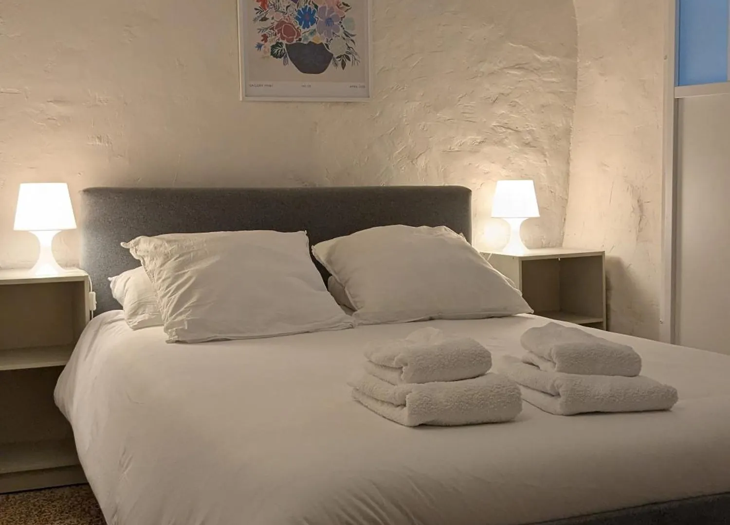 Cozy Apartment Intramuros Near The Station Avignon 0*,
